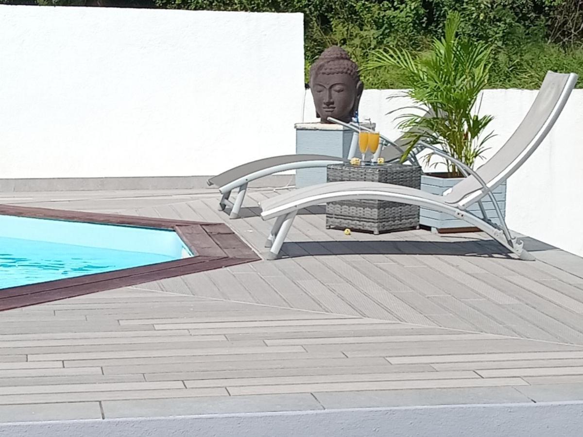 ル・ムル L'Instant Present Bed & Breakfast エクステリア 写真